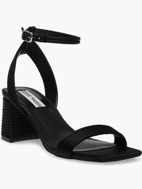 Steve Madden Lavnish Sandal